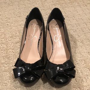 NWOB Girls Jessica Simpson Wedge Bow Shoes Size 2M